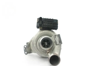 Restauruotas turbokompresorius Garrett 765156-5003S 765156-5004S 765156-5007S 765156-5008S 761399-5001S 761399-5002S A6420900180 A6420901580 A6420900680 A6420901980 A6420906180 A6420904880 6420900180 6420901580 6420900680 6420901980 6420906180 6420904880